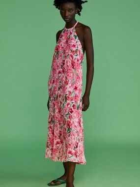 NWT Zara Sz M Floral Pink Pleated Halter Blogger Favourite Event Midi Dress